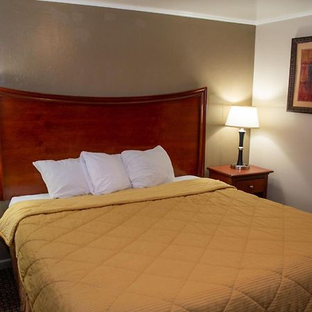 Oregon Motel 8 And Rv Park Klamath Falls Dış mekan fotoğraf