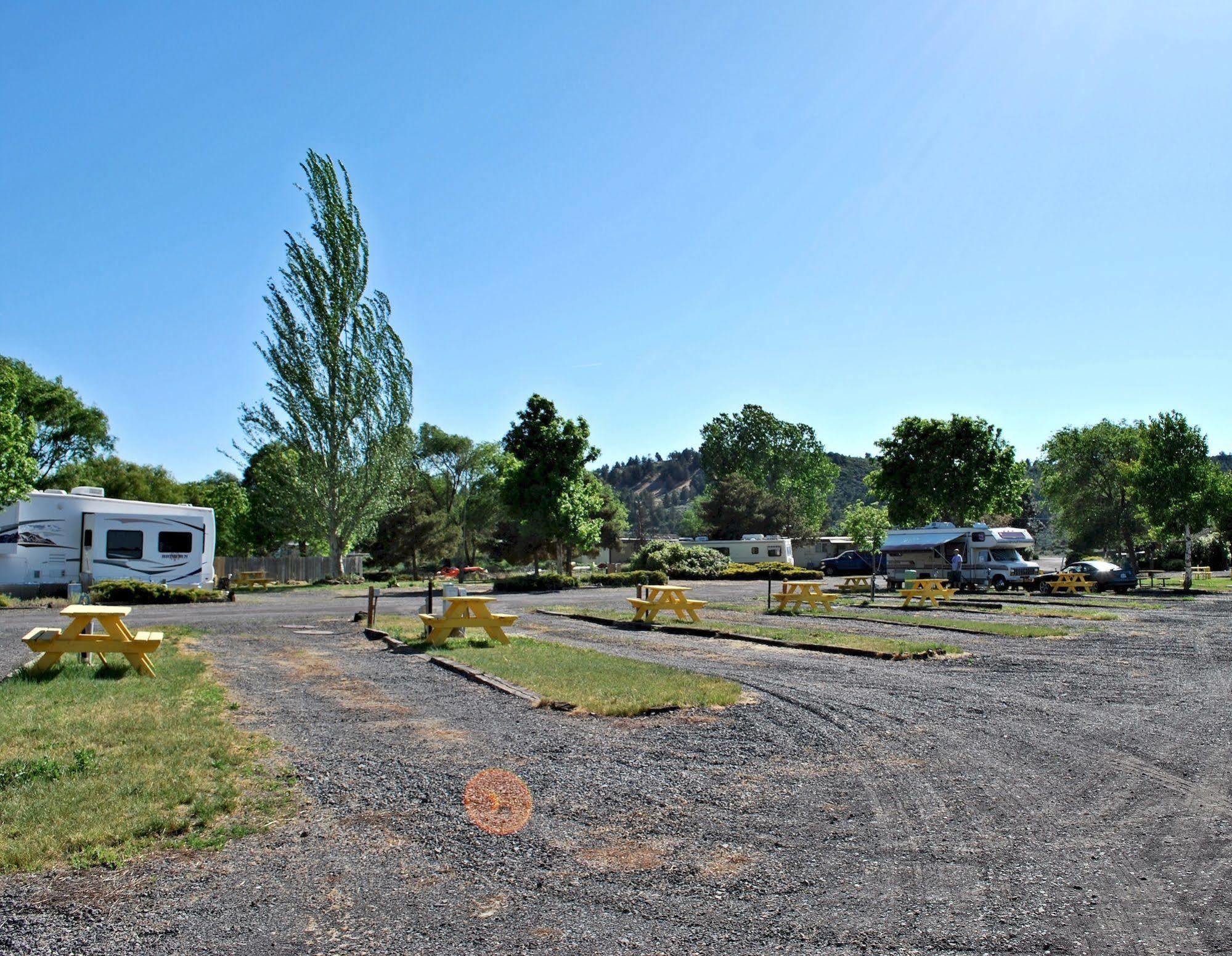 Oregon Motel 8 And Rv Park Klamath Falls Dış mekan fotoğraf
